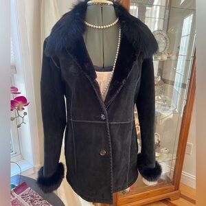 Elegant Black suede Fox Fur-Trim Coat